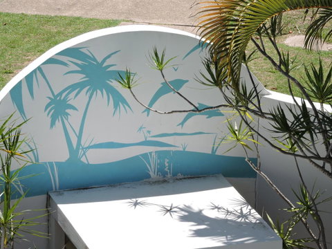Surfers Beach Resort One - Tourism Canberra 40