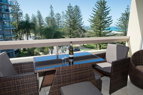 Oceania On Burleigh Beach - Tourism Canberra 1