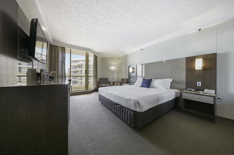 Novotel Surfers Paradise - Tourism Canberra 18