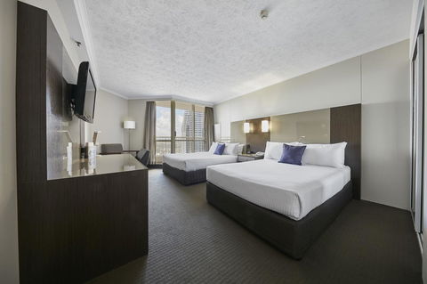 Novotel Surfers Paradise - Tourism Canberra 15