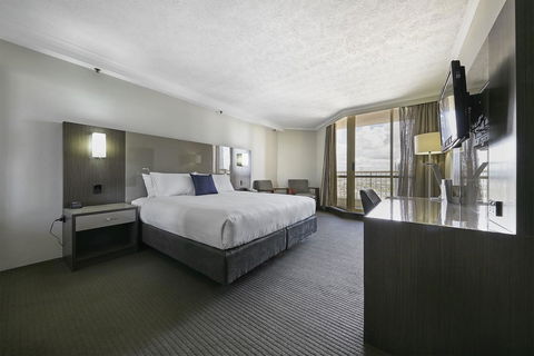 Novotel Surfers Paradise - Tourism Canberra 6