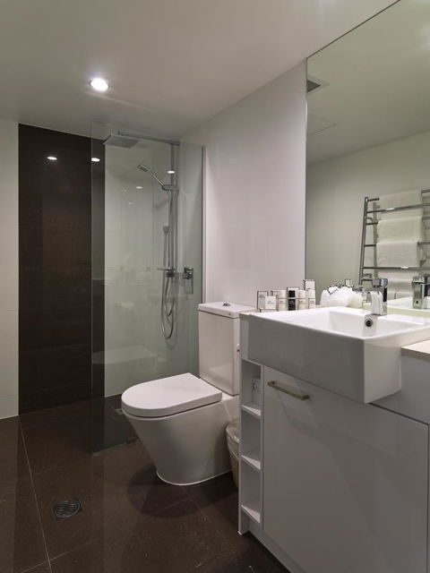 Novotel Surfers Paradise - Tourism Canberra 41
