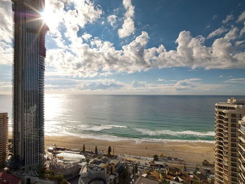 Novotel Surfers Paradise - Tourism Canberra 35