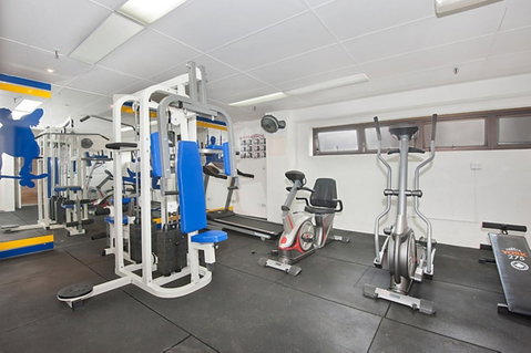 Surfers International Apartments - Tourism Canberra 9