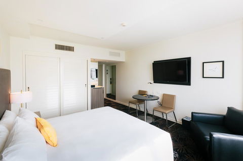 Voco Gold Coast, An IHG Hotel - Tourism Canberra 8
