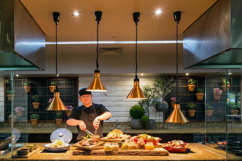 Voco Gold Coast, An IHG Hotel - Tourism Canberra 23