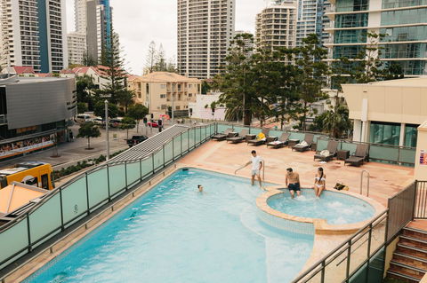 Voco Gold Coast, An IHG Hotel - Tourism Canberra 13