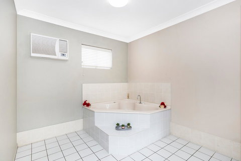 Comfort Inn North Brisbane - Tourism Canberra 8