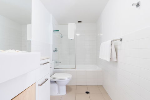 Gabba Central Apartments - Tourism Canberra 30