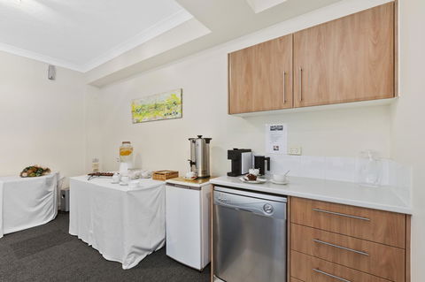 La Vida On Anzac - Tourism Canberra 15