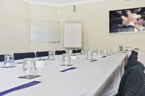 La Vida On Anzac - Tourism Canberra 13