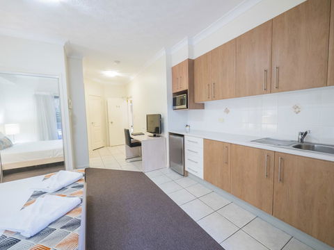 La Vida On Anzac - Tourism Canberra 40