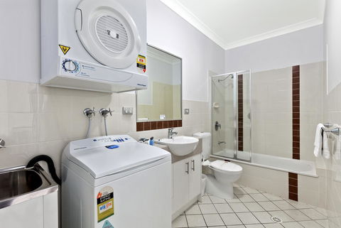 La Vida On Anzac - Tourism Canberra 30