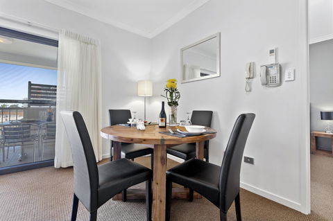 La Vida On Anzac - Tourism Canberra 20