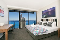 Circle  2 3 4  5 Bedroom SkyHomes  Sub Penthouses by Gold Coast Holidays