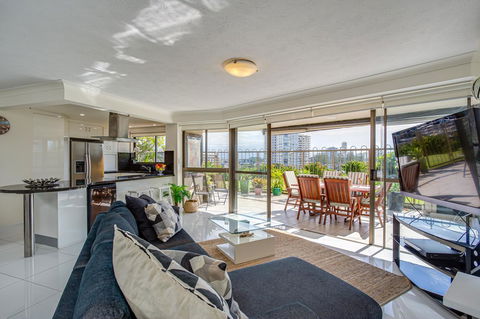 Gemini Court Holiday Apartments - Tourism Canberra 1