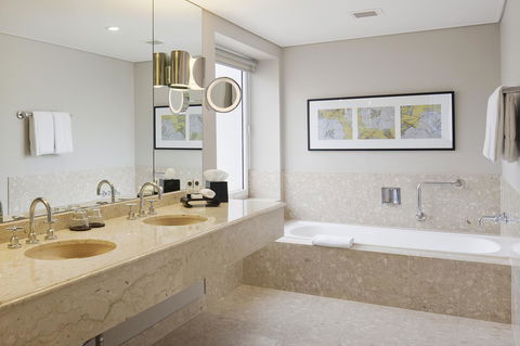 Sofitel Brisbane Central - Tourism Canberra 14