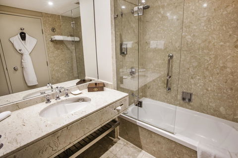 Sofitel Brisbane Central - Tourism Canberra 11