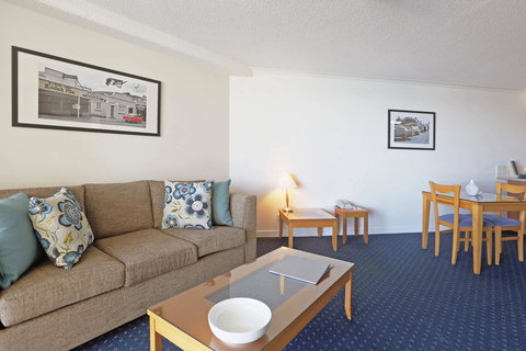 Mantra Hervey Bay - Tourism Canberra 26