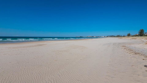 Bilinga Beach Motel - Tourism Canberra 22