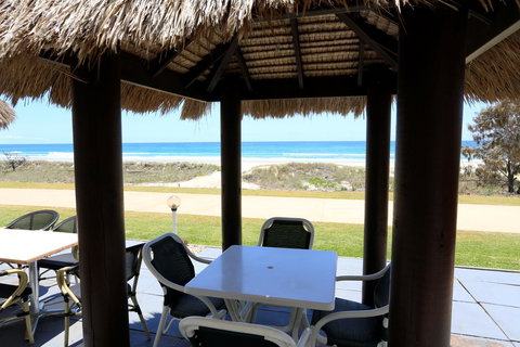 Bilinga Beach Motel - Tourism Canberra 17