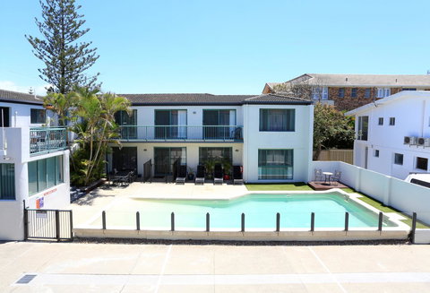 Bilinga Beach Motel - Tourism Canberra 14