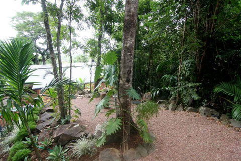Cairns Rainforest Retreat - Tourism Canberra 10