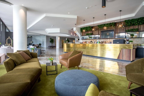 Eatons Hill Hotel - Tourism Canberra 7