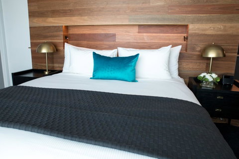 Eatons Hill Hotel - Tourism Canberra 33