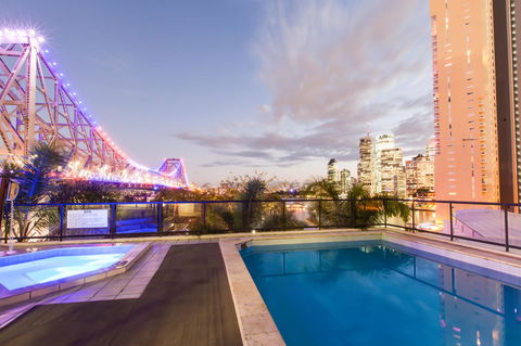 Oakwood Hotel & Apartments Brisbane - Tourism Canberra 11