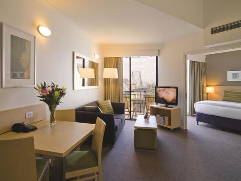 Oakwood Hotel & Apartments Brisbane - Tourism Canberra 5