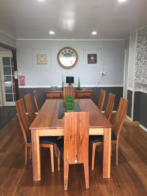 Malanda Manor Guesthouse - Tourism Canberra 14