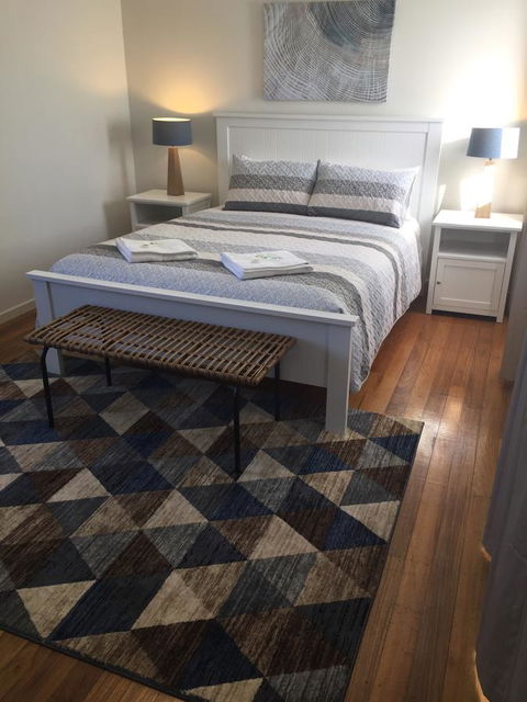 Malanda Manor Guesthouse - Tourism Canberra 8