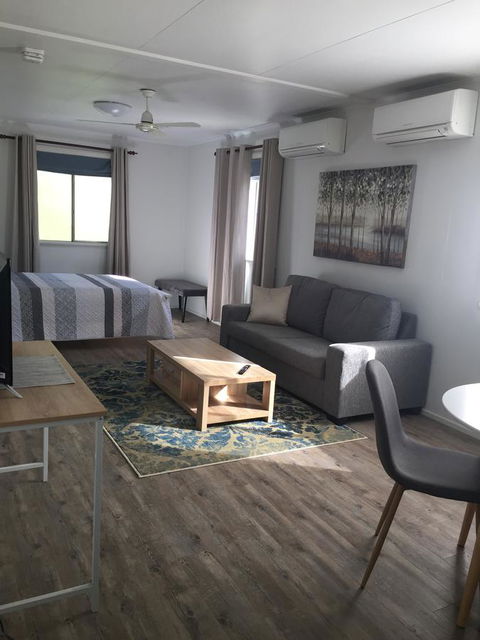 Malanda Manor Guesthouse - Tourism Canberra 22