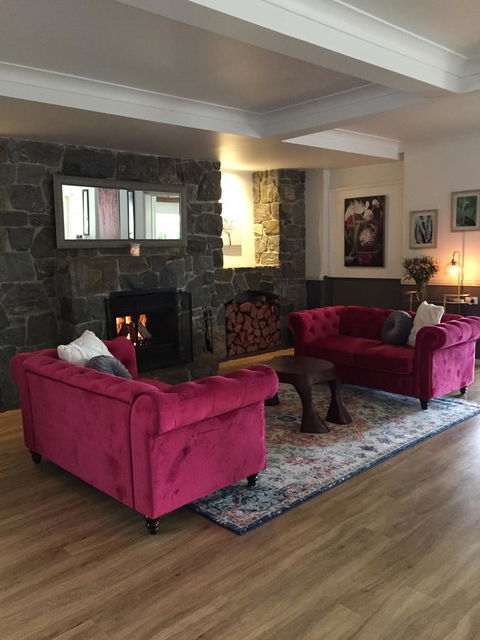 Malanda Manor Guesthouse - Tourism Canberra 0