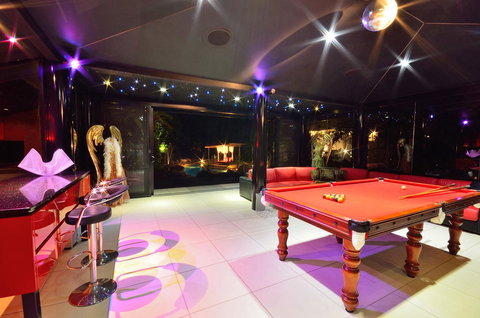 Misty Mountains Rainforest Retreat - Tourism Canberra 6