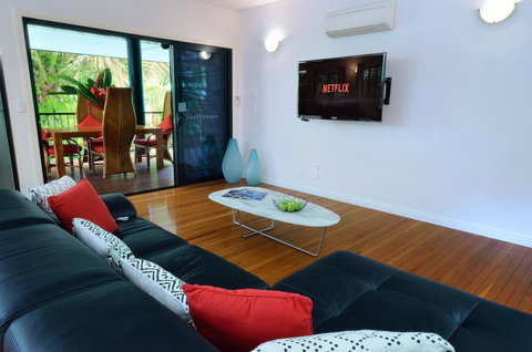 Misty Mountains Rainforest Retreat - Tourism Canberra 10