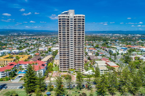 Burleigh Esplanade Apartments - Tourism Canberra 13