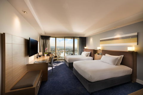 Sofitel Gold Coast Broadbeach - Tourism Canberra 6