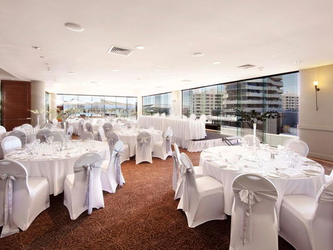 Sofitel Gold Coast Broadbeach - Tourism Canberra 37