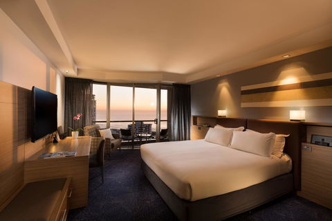 Sofitel Gold Coast Broadbeach - Tourism Canberra 18