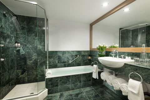 Sofitel Gold Coast Broadbeach - Tourism Canberra 2