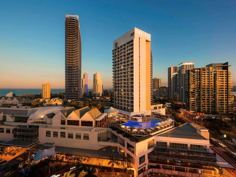 Sofitel Gold Coast Broadbeach - Tourism Canberra 1