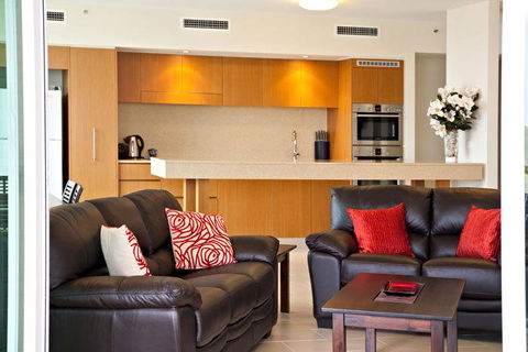 Lanai Riverside Apartments - Tourism Canberra 3