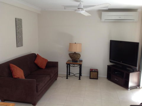 Bluewater Bed & Breakfast Cairns - Tourism Canberra 3