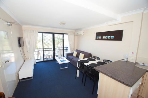 Island Beach Resort - Tourism Canberra 16