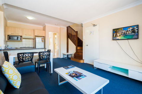 Island Beach Resort - Tourism Canberra 3
