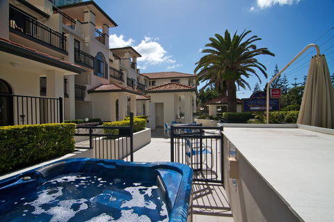 Island Beach Resort - Tourism Canberra 27