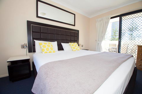Island Beach Resort - Tourism Canberra 32