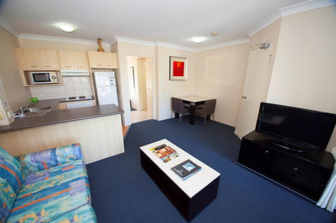 Island Beach Resort - Tourism Canberra 18